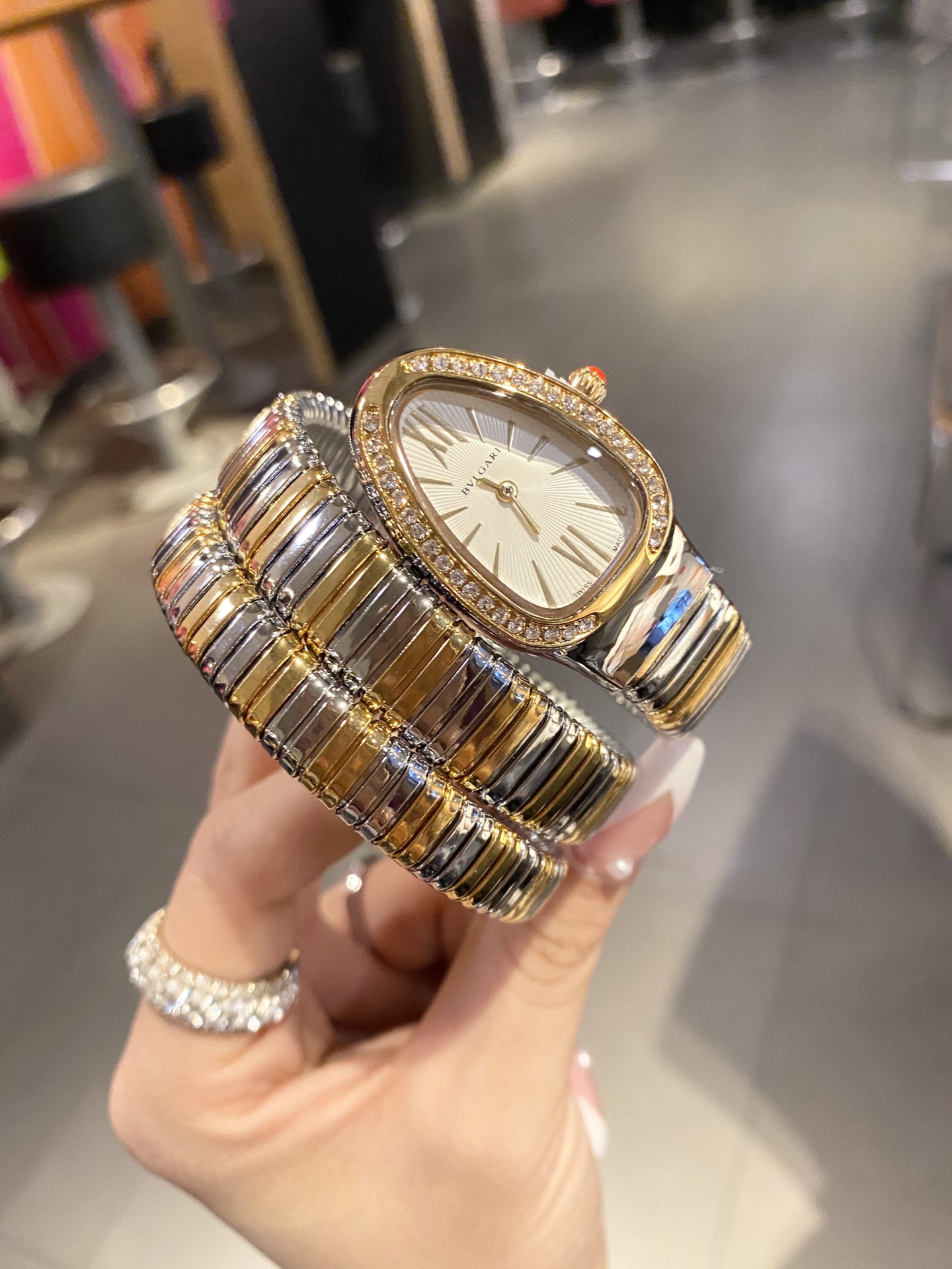 BV Serpenti Tubogas Watch - Gorchic - $87.99