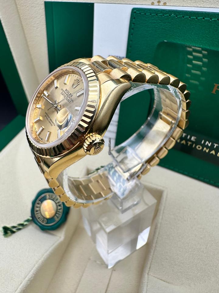 Rolex Datejust Rolex watch, Oystersteel, Yellow Gold, Classic Size - Gorchic - $109.99