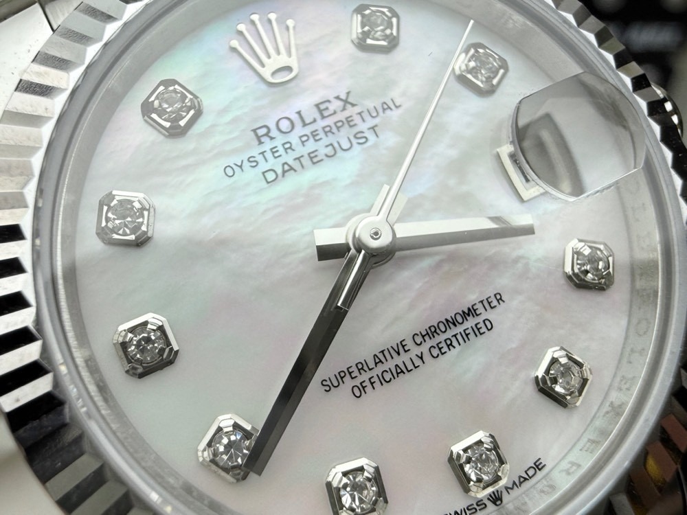 Rolex Datejust Rolex watch, Oystersteel, White Gold, Classic Size - Gorchic - $99.99