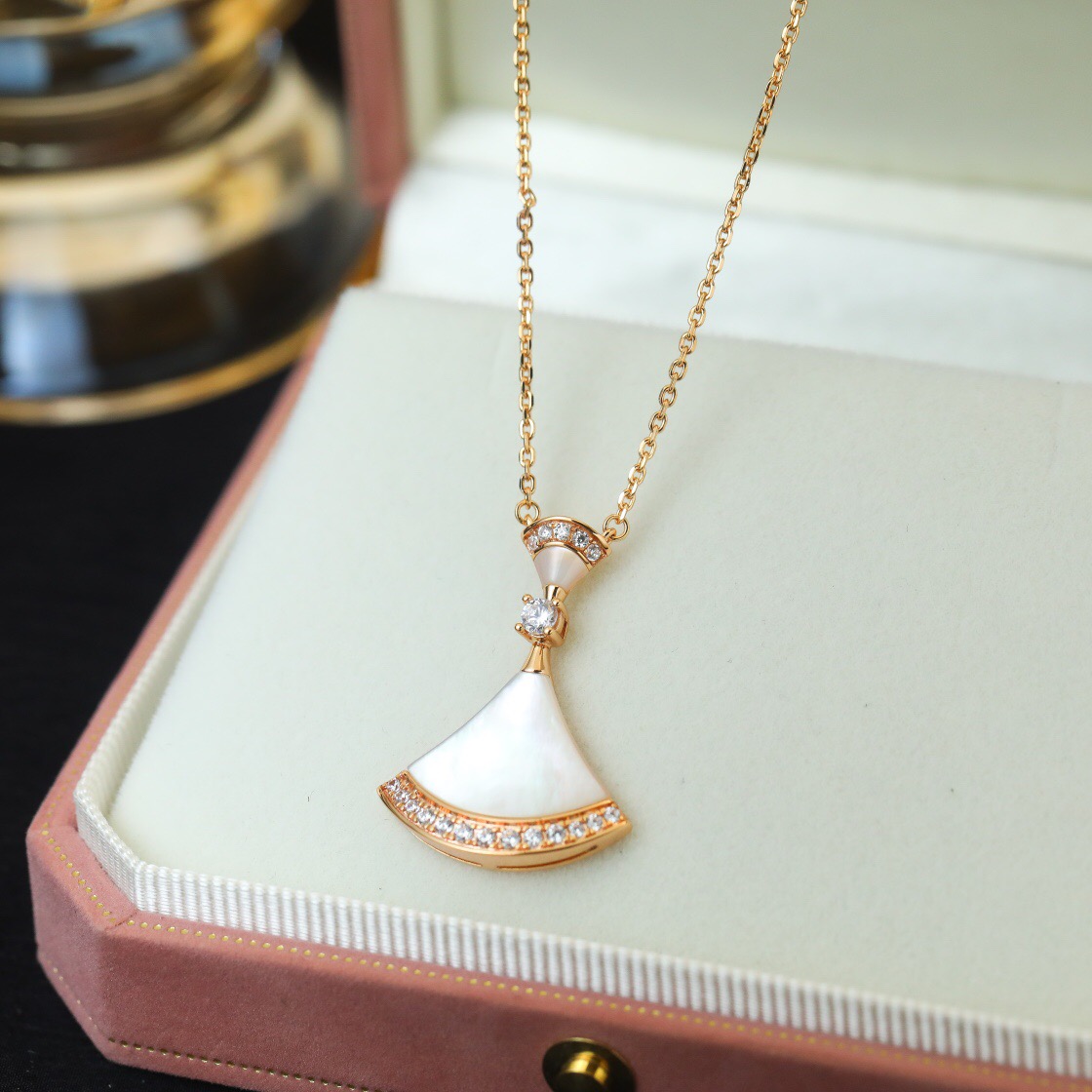 BV Divas Dream Necklace - Gorchic - $44.99