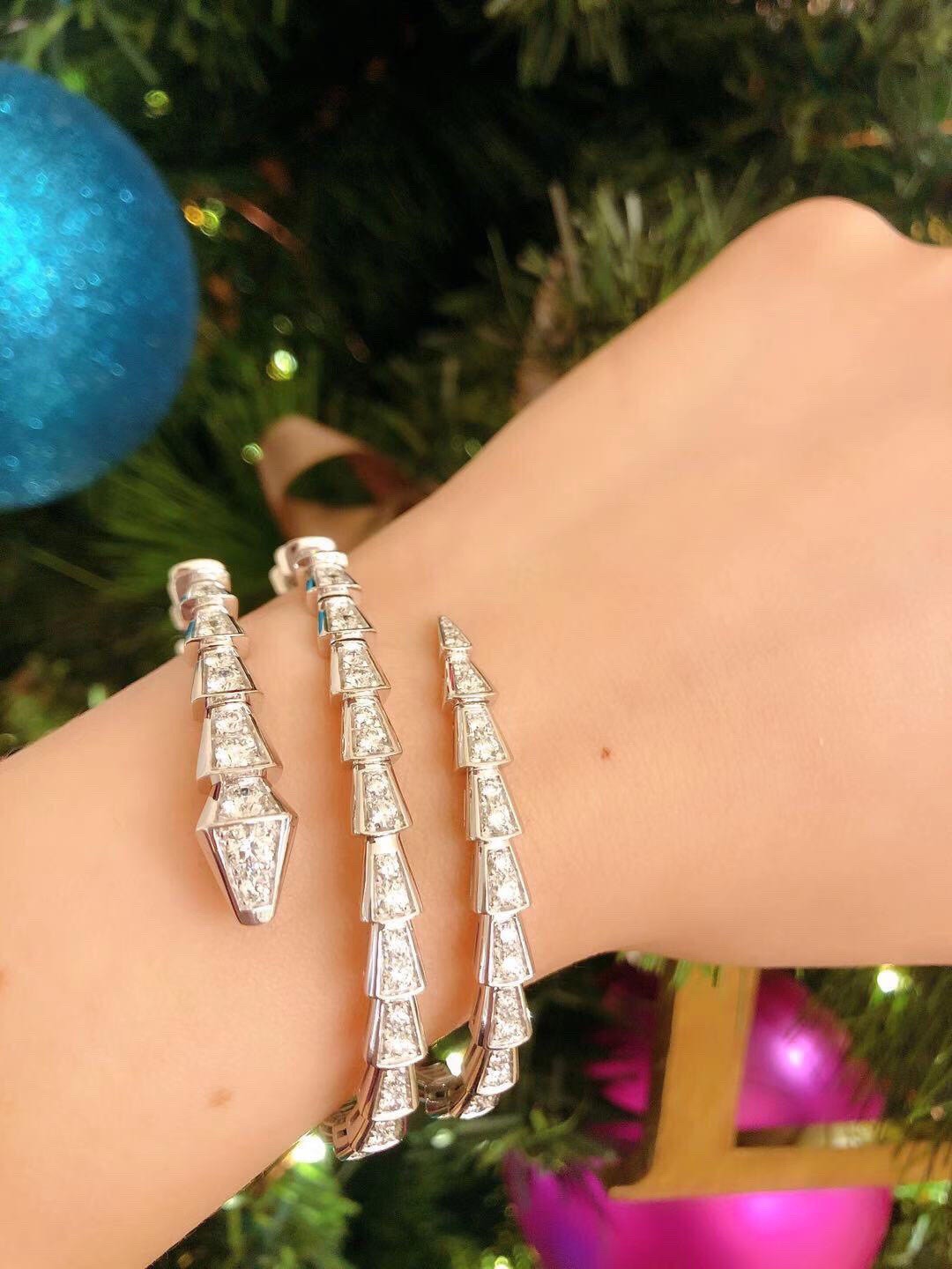 BV Serpenti Viper Bracelet - Gorchic - $48.99