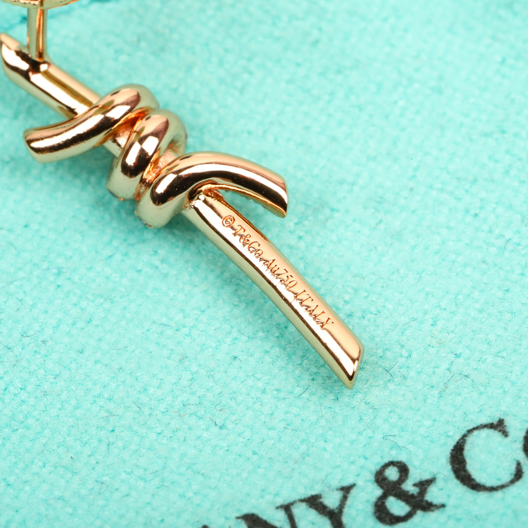 T.F. Knot Earrings - Gorchic - $44.99