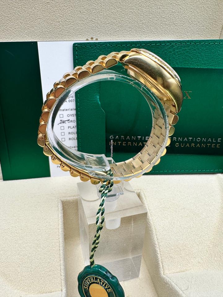 Rolex Datejust Rolex watch, Oystersteel, Yellow Gold, Classic Size - Gorchic - $109.99