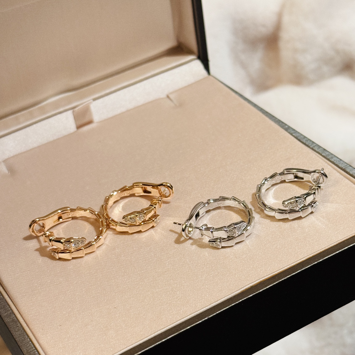 BV Serpenti Viper Earrings - Gorchic - $44.99