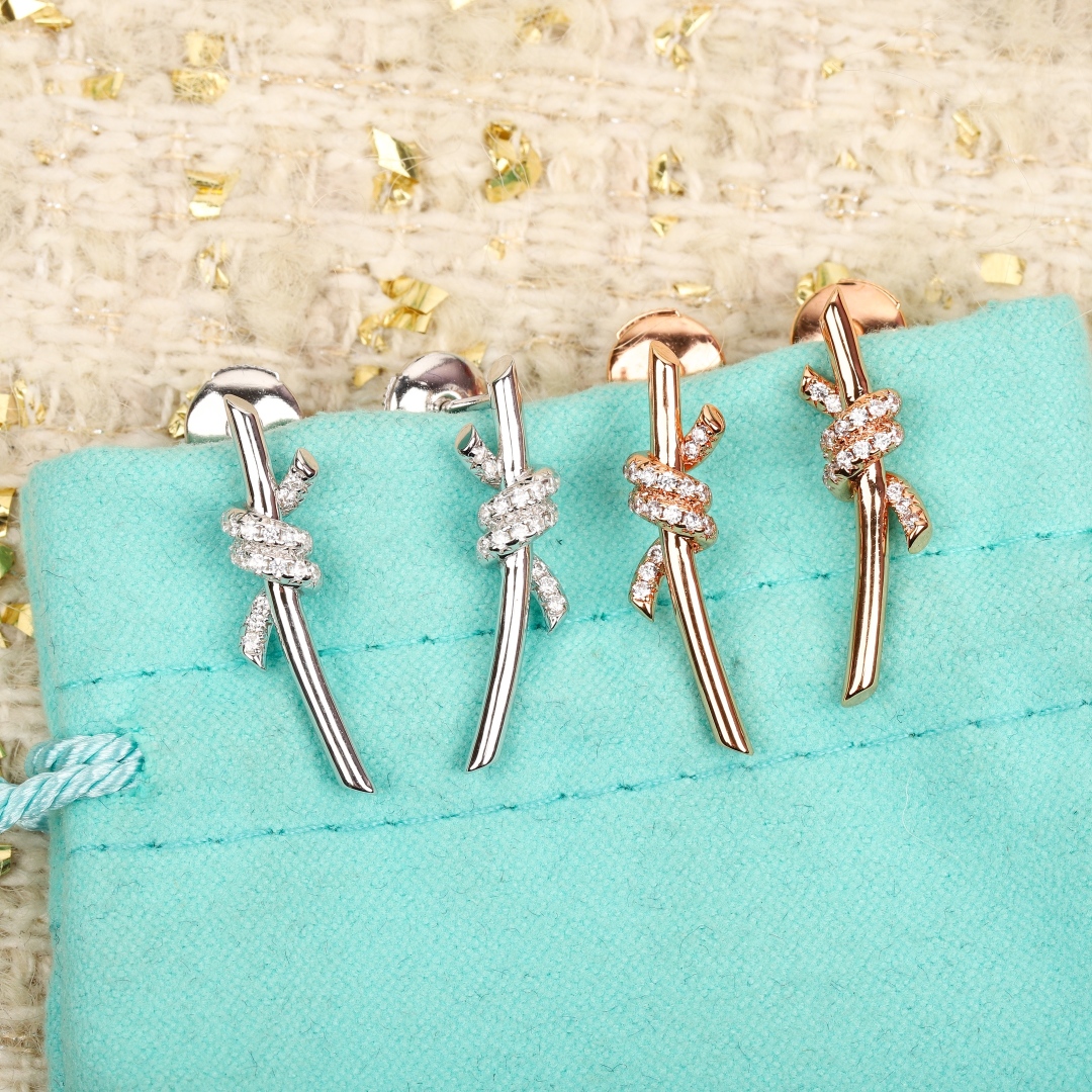 T.F. Knot Earrings - Gorchic - $44.99