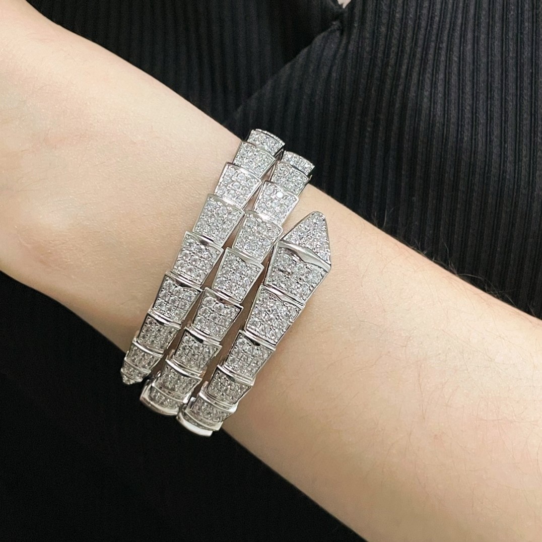 BV Serpenti Viper Bracelet - Gorchic - $63.99