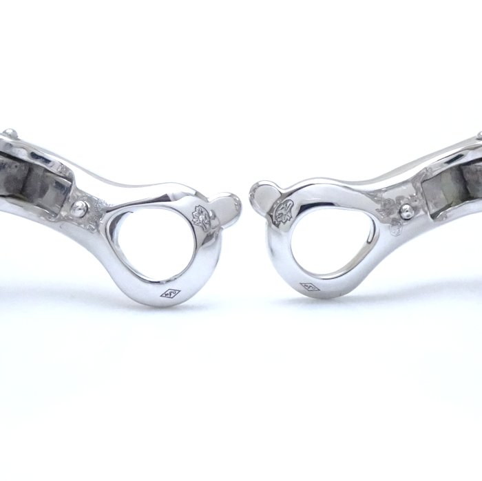 VAC Flowerlace earrings, White gold, diamonds - Gorchic - $44.99