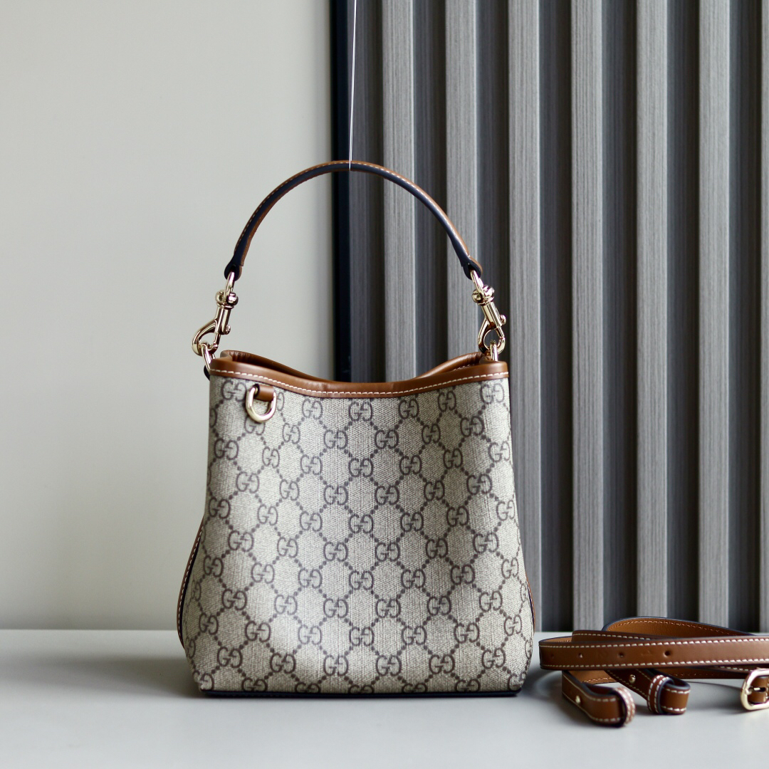 [TOP]Double-G GG Emblem bucket bag - Small - Gorchic - $286.99