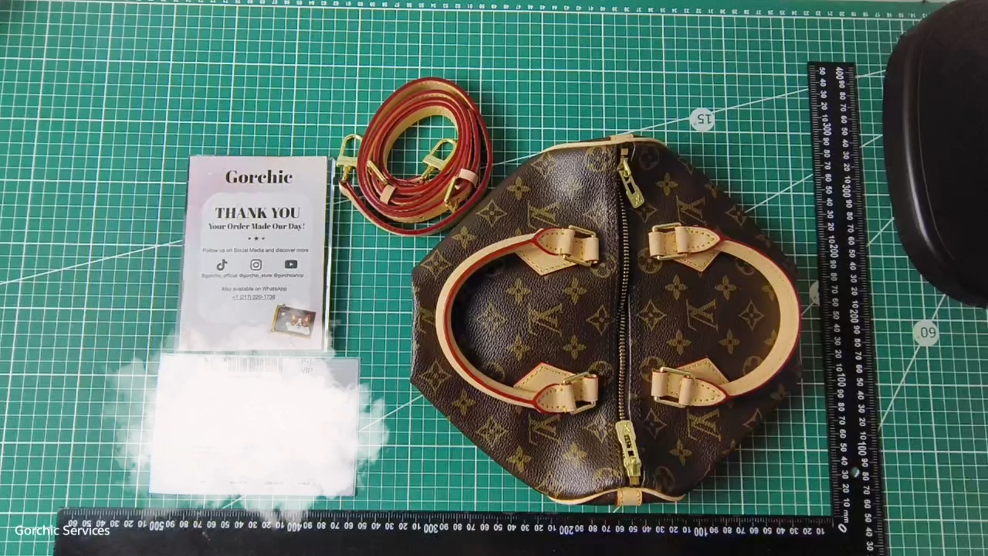 Designer Monogram Speedy Bandoulière 30 - Bag - Gorchic - $124.99