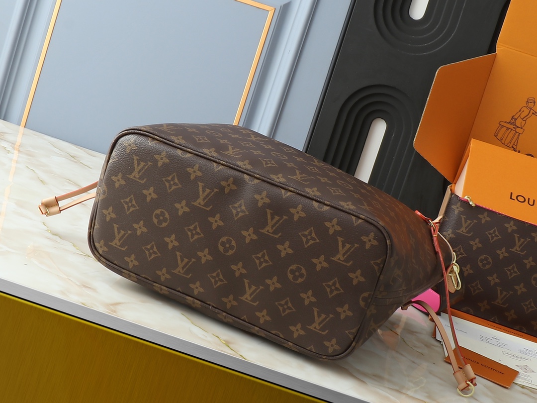 Designer Monogram Neverfull MM Classic Bag - Gorchic - $110.99