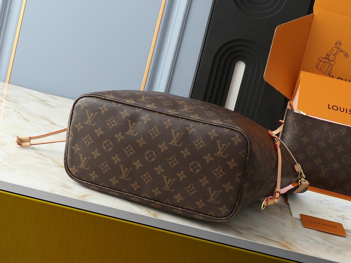 Designer Monogram Neverfull MM Classic Bag - Gorchic - $110.99