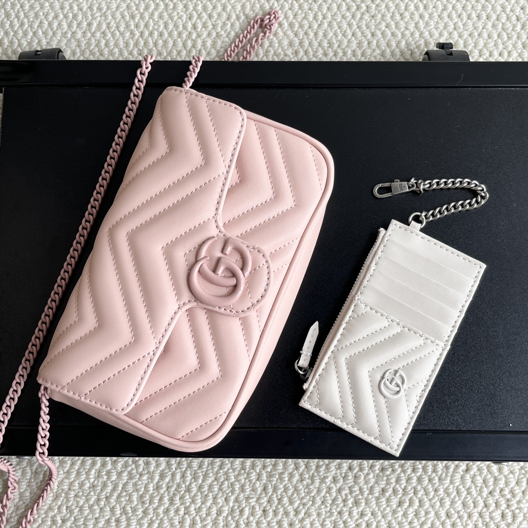 Double-G GG Marmont matelassé leather super mini bag - Gorchic - $129.99