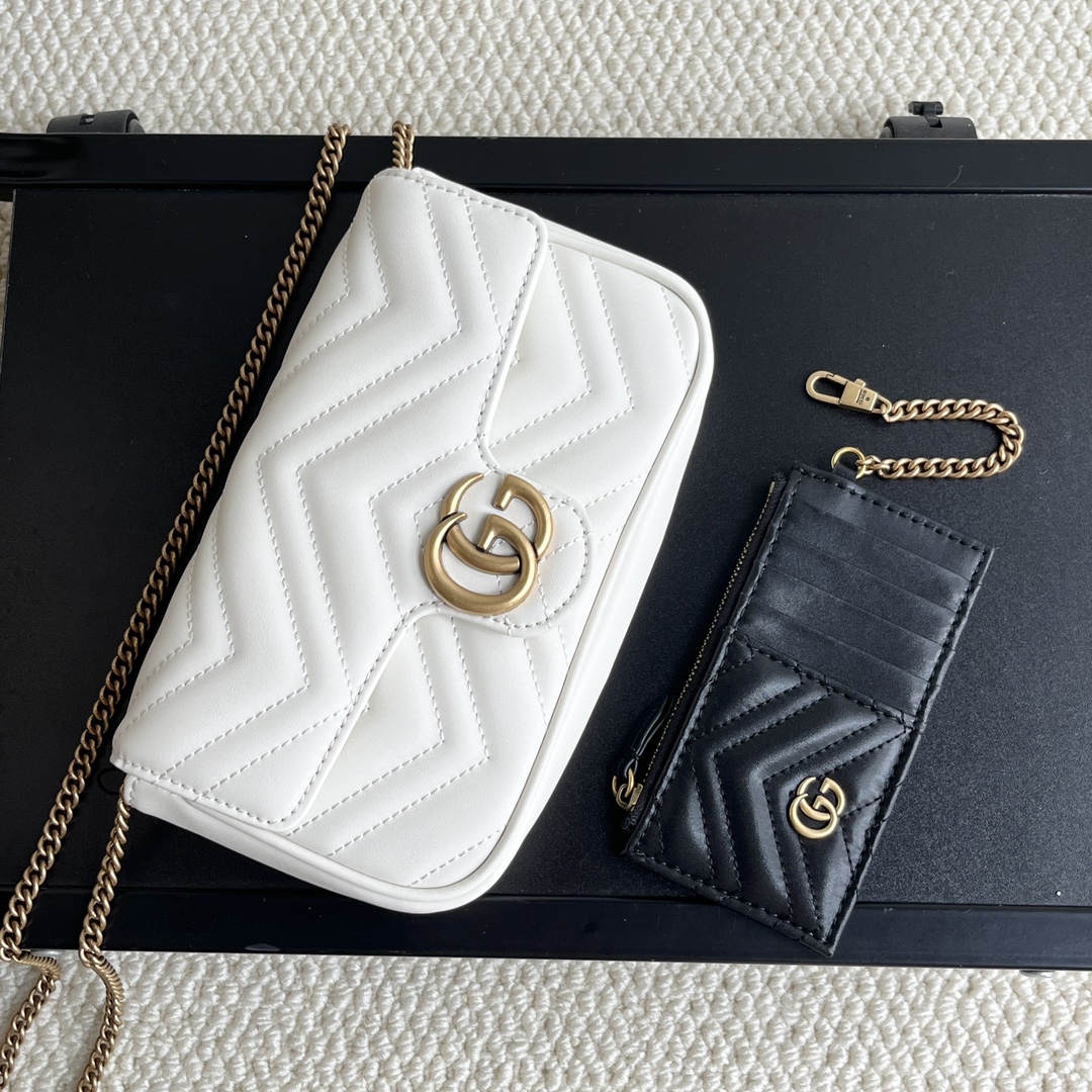 Double-G GG Marmont matelassé leather super mini bag - Gorchic - $129.99