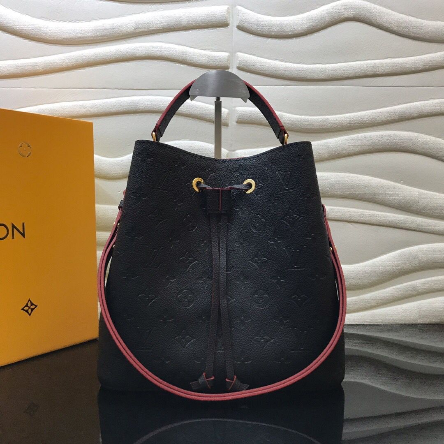 Designer Monogram NeoNoe MM Bucket Bag - Gorchic - $118.99