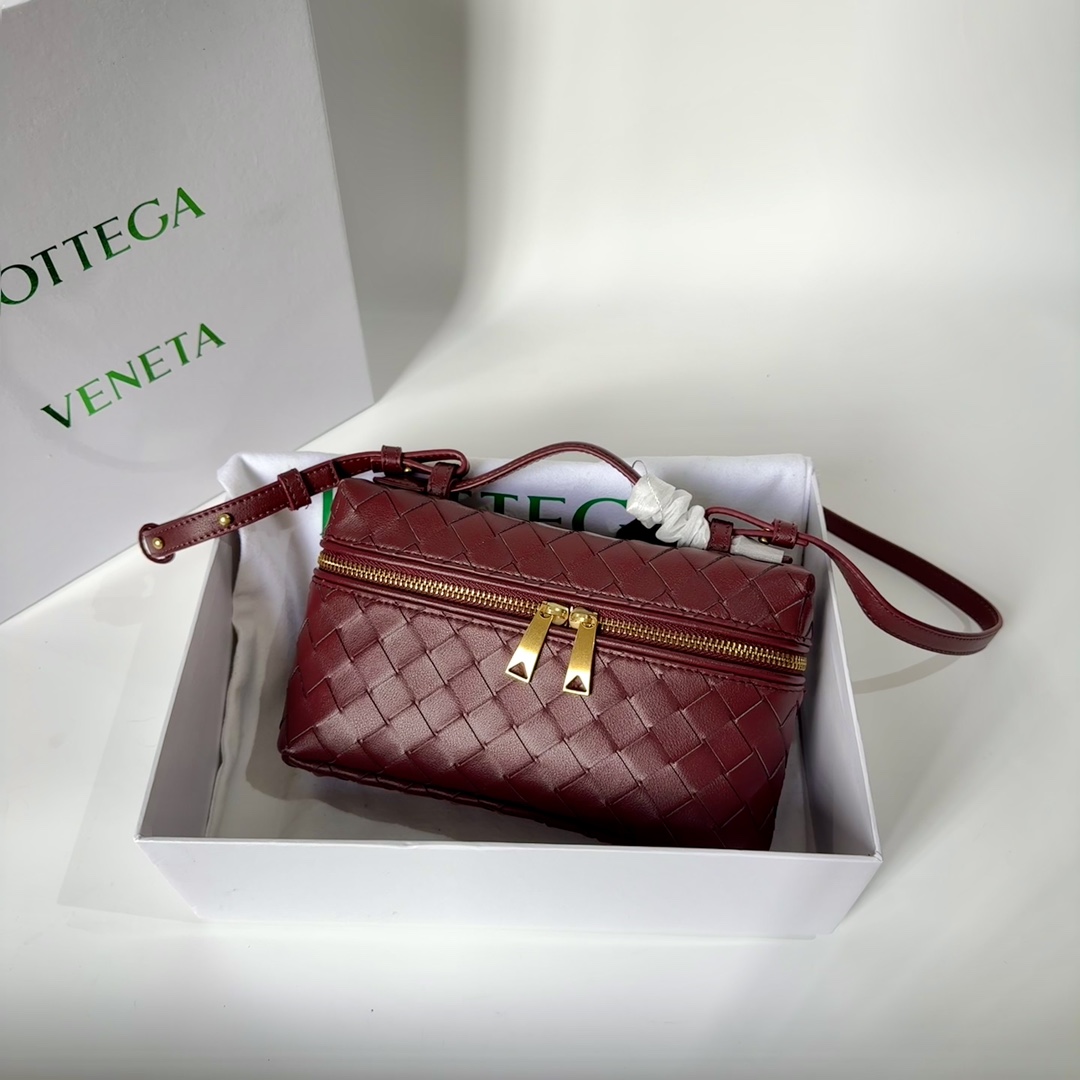BV Bang Bang Vanity Case Barolo - Bag - Gorchic - $144.99