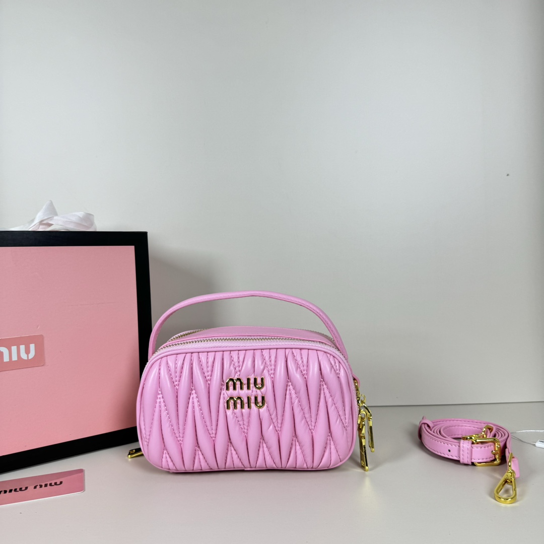 MU Logo Patch Zipped Clutch Bag - Gorchic - $100.99
