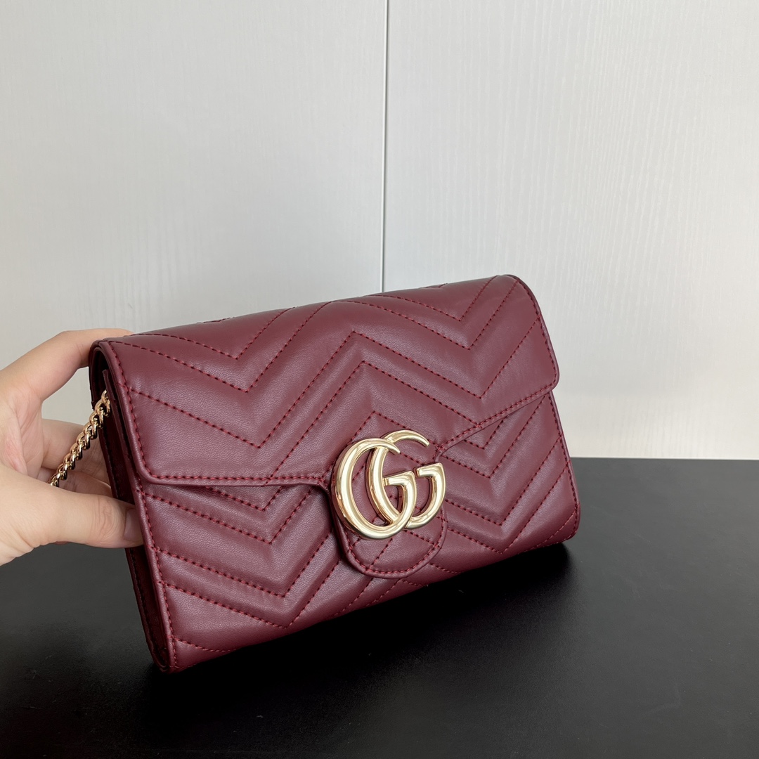 Double-G Marmont Chain Wallet - Red Wallet - Gorchic - $123.99