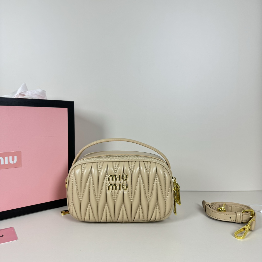 MU Logo Patch Zipped Clutch Bag - Gorchic - $100.99