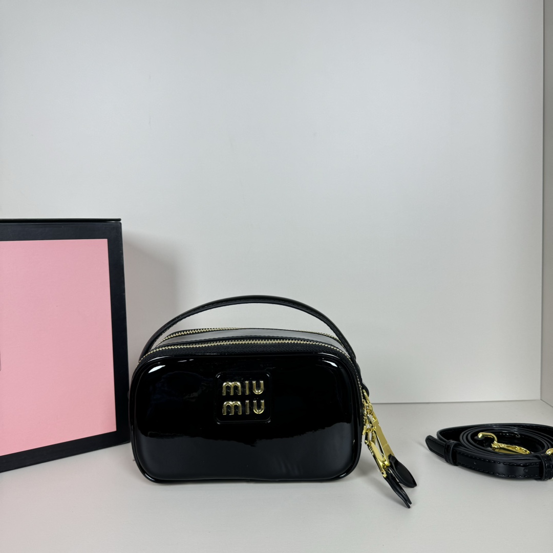 MU Leather Shoulder Bag - Gorchic - $109.99