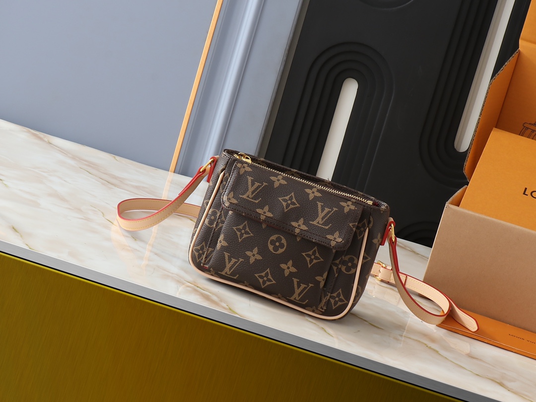 Designer Monogram Viva Cite crossbody bag - Gorchic - $117.99