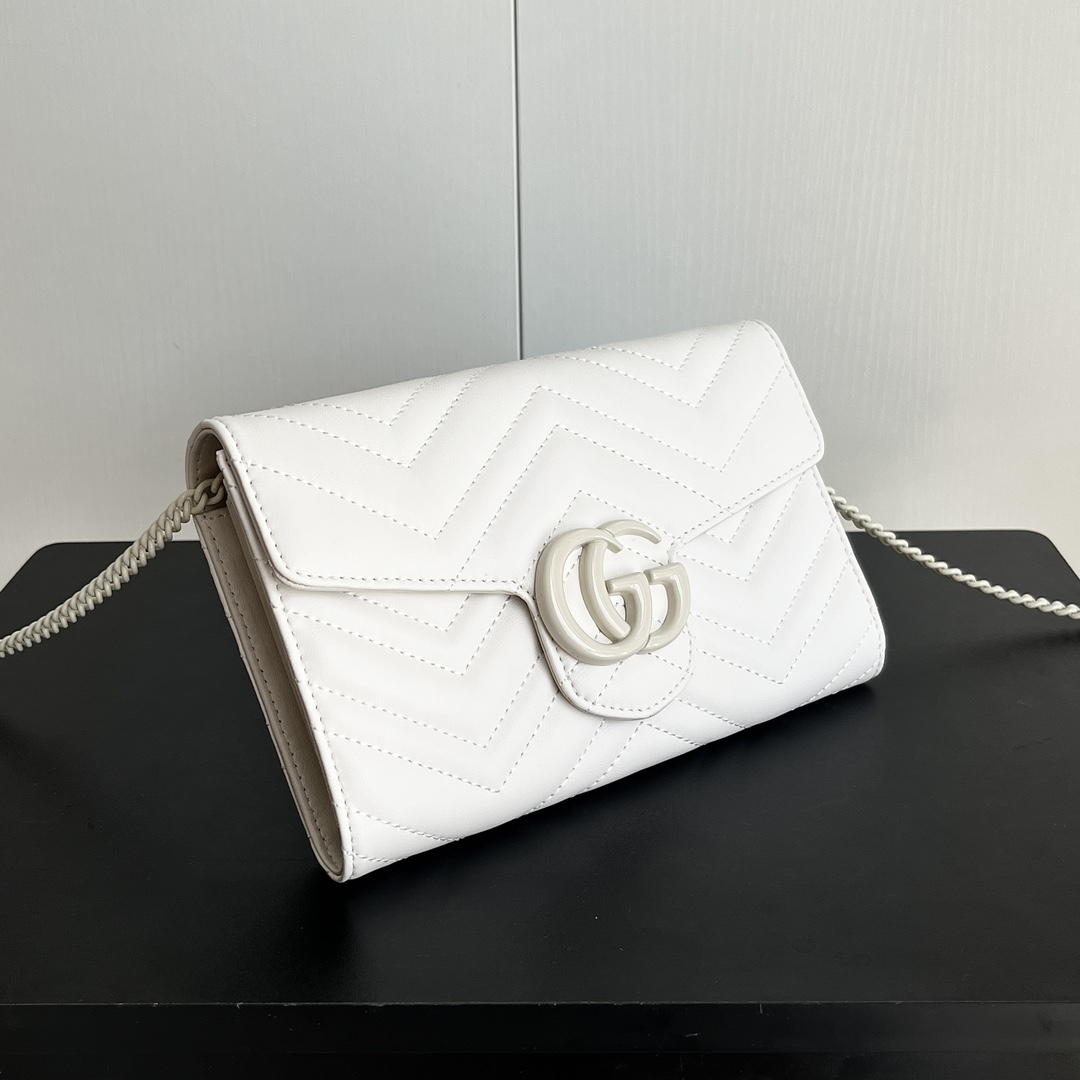 Double-G Marmont Chain Wallet - White Wallet - Gorchic - $123.99