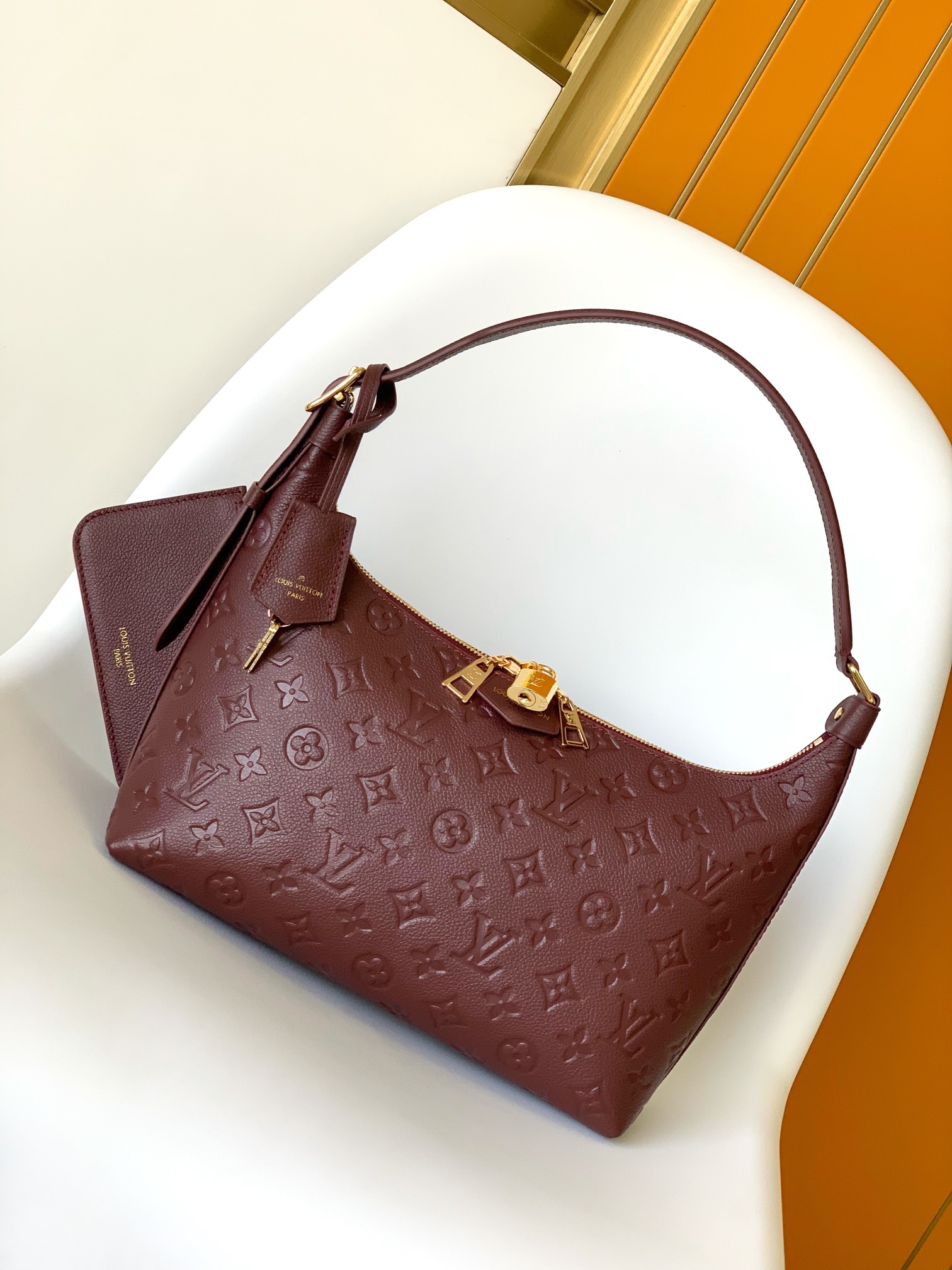 Designer Monogram Empreinte Monogram Sac Sport NM Wine Bag - Gorchic - $128.99