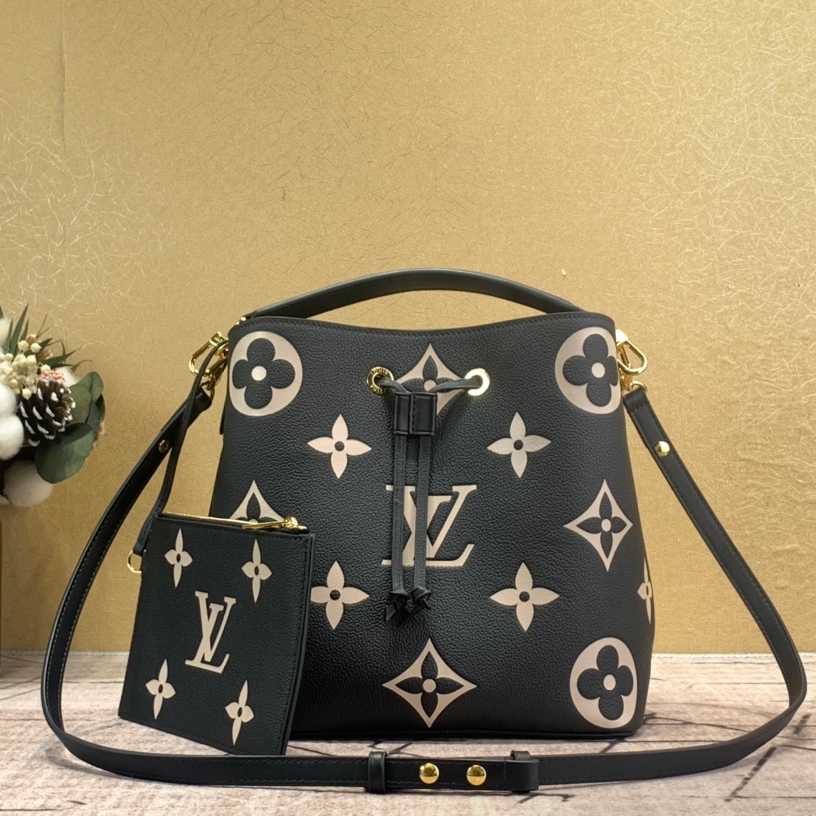 Designer Monogram NeoNoe MM Bucket Bag - Gorchic - $121.99