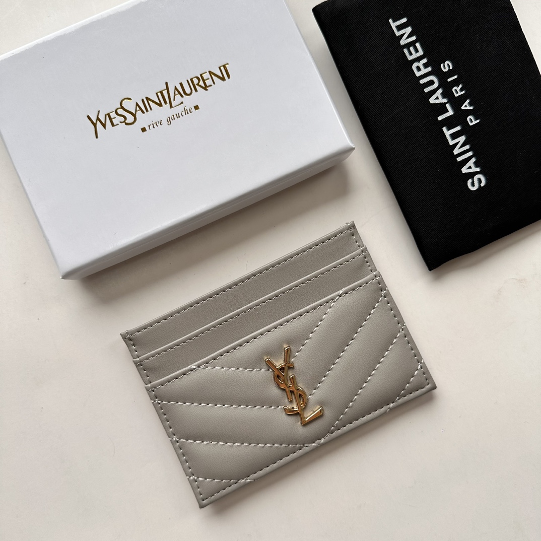 Lady Designer CASSANDRE MATELASSÉ card case in lambskin -Gray Wallet - Gorchic - $35.99