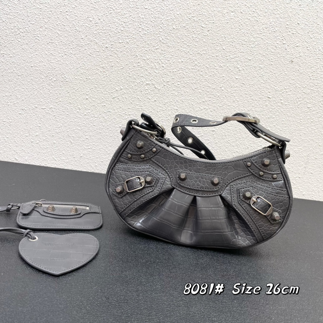 Hourglass iconic Le Cagole XS shoulder bag - Gorchic - $157.99
