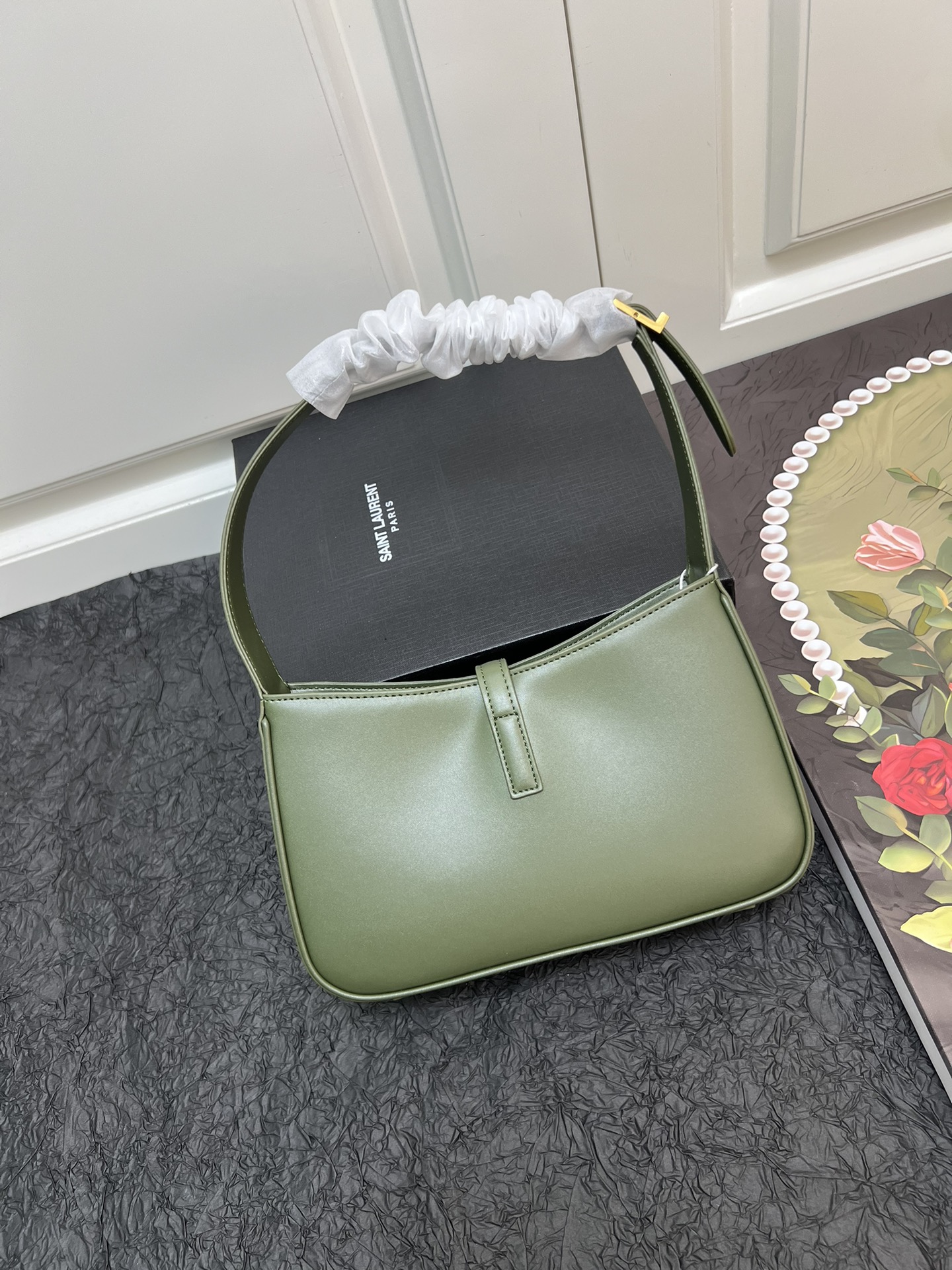 Lady Designer Fashion Le 5 à 7 hobo bag - Green Bag - Gorchic - $110.99