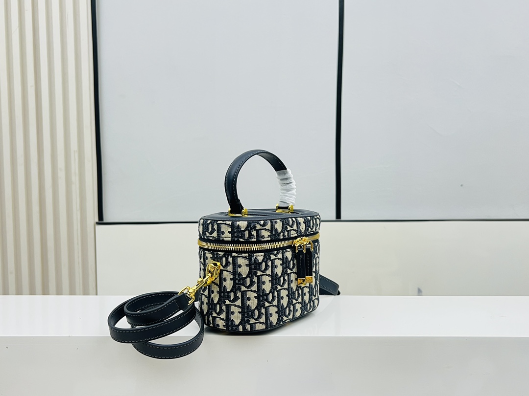 D Inspired SMALL CD SIGNATURE VANITY CASE - Bag - Gorchic - $157.99