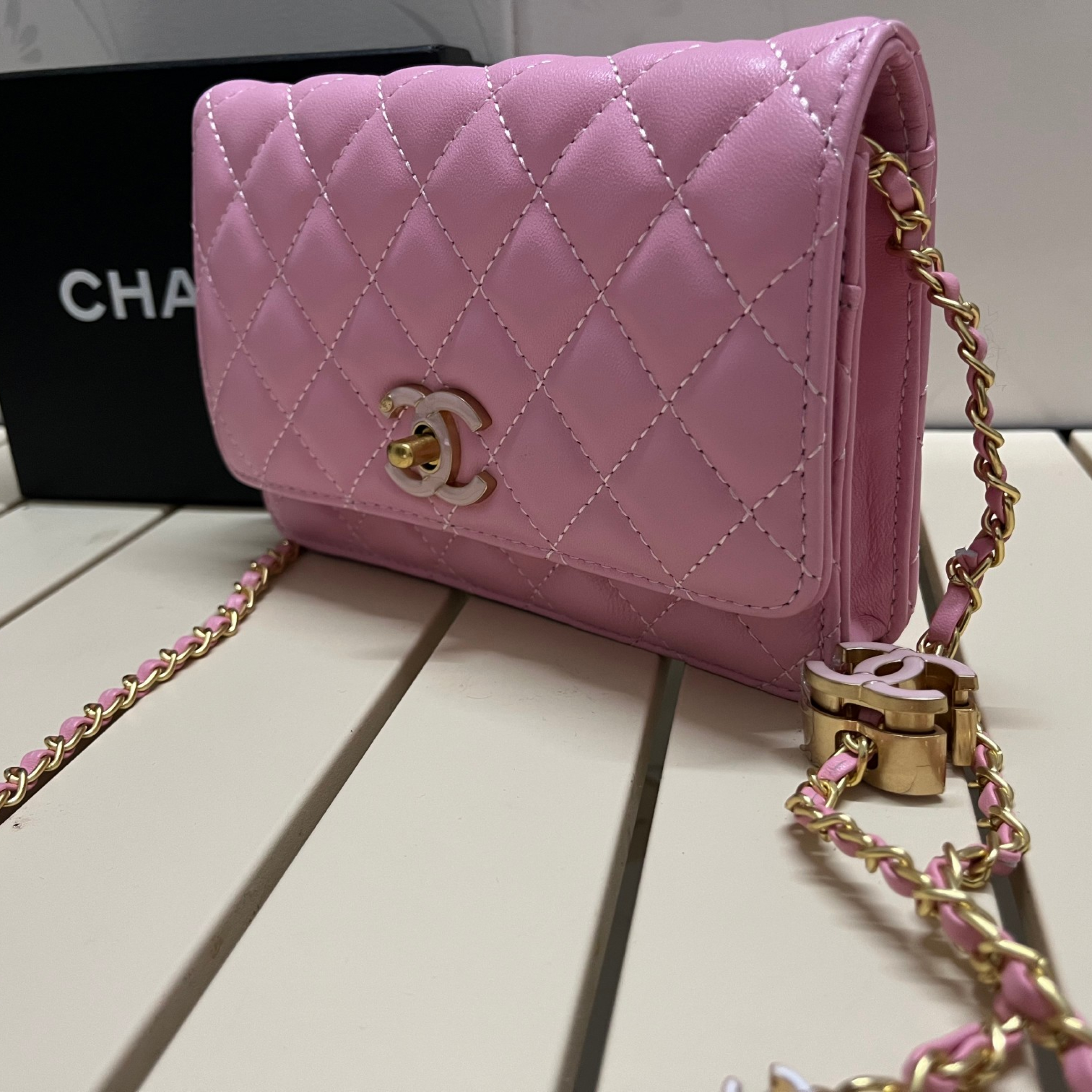 CC Inspired Pearl Crush Wallet On Chain-Pink - Bag - Gorchic - $131.99