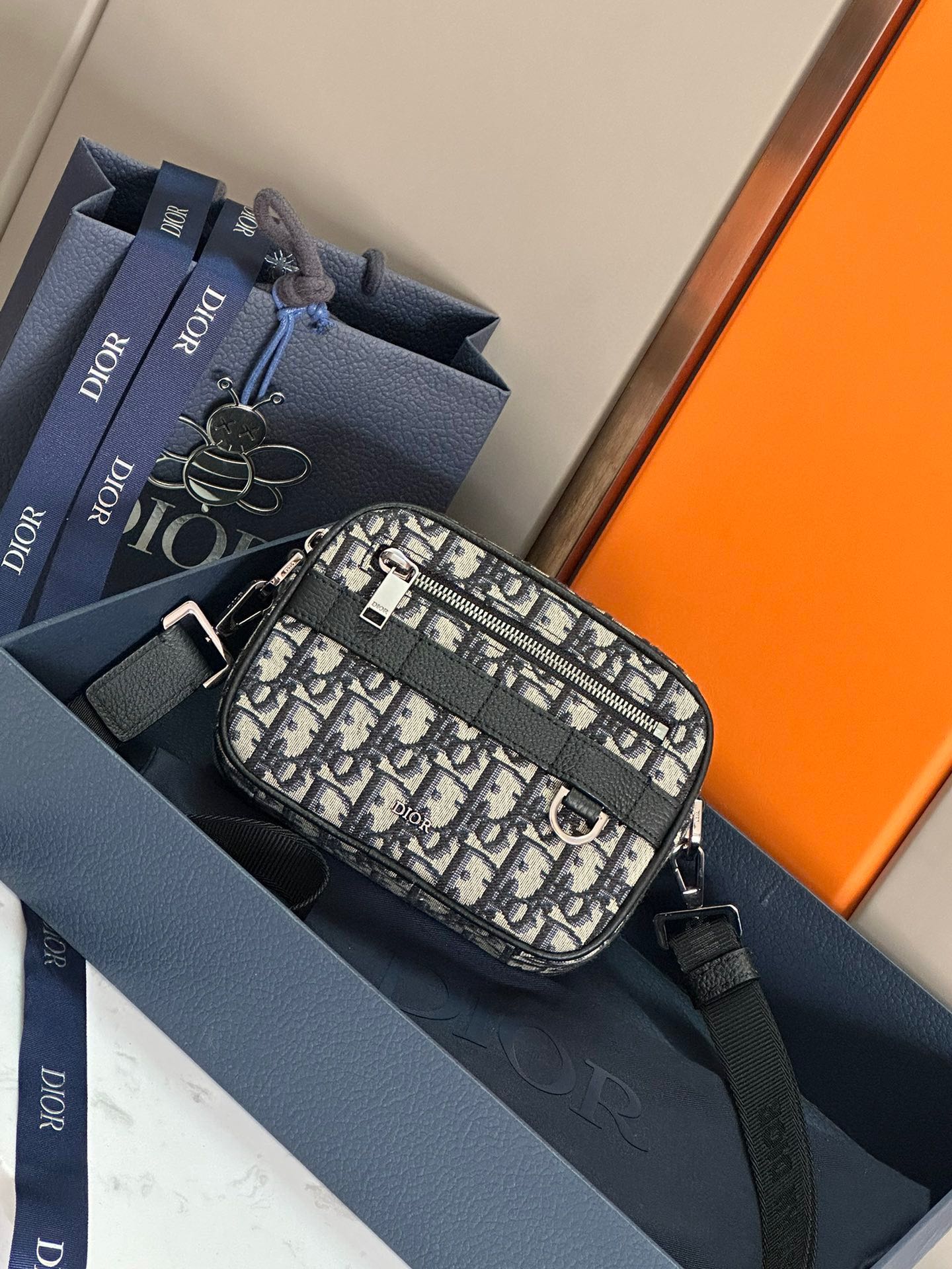 D Inspired Mini Safari Messenger Bag - Gorchic - $122.99