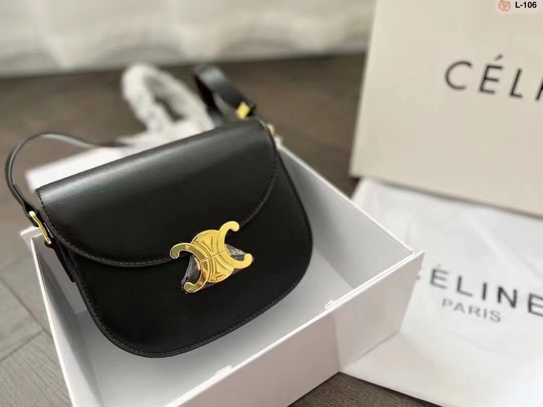 CL BESACE CLEA in shiny calfskin Bag - Gorchic - $117.99
