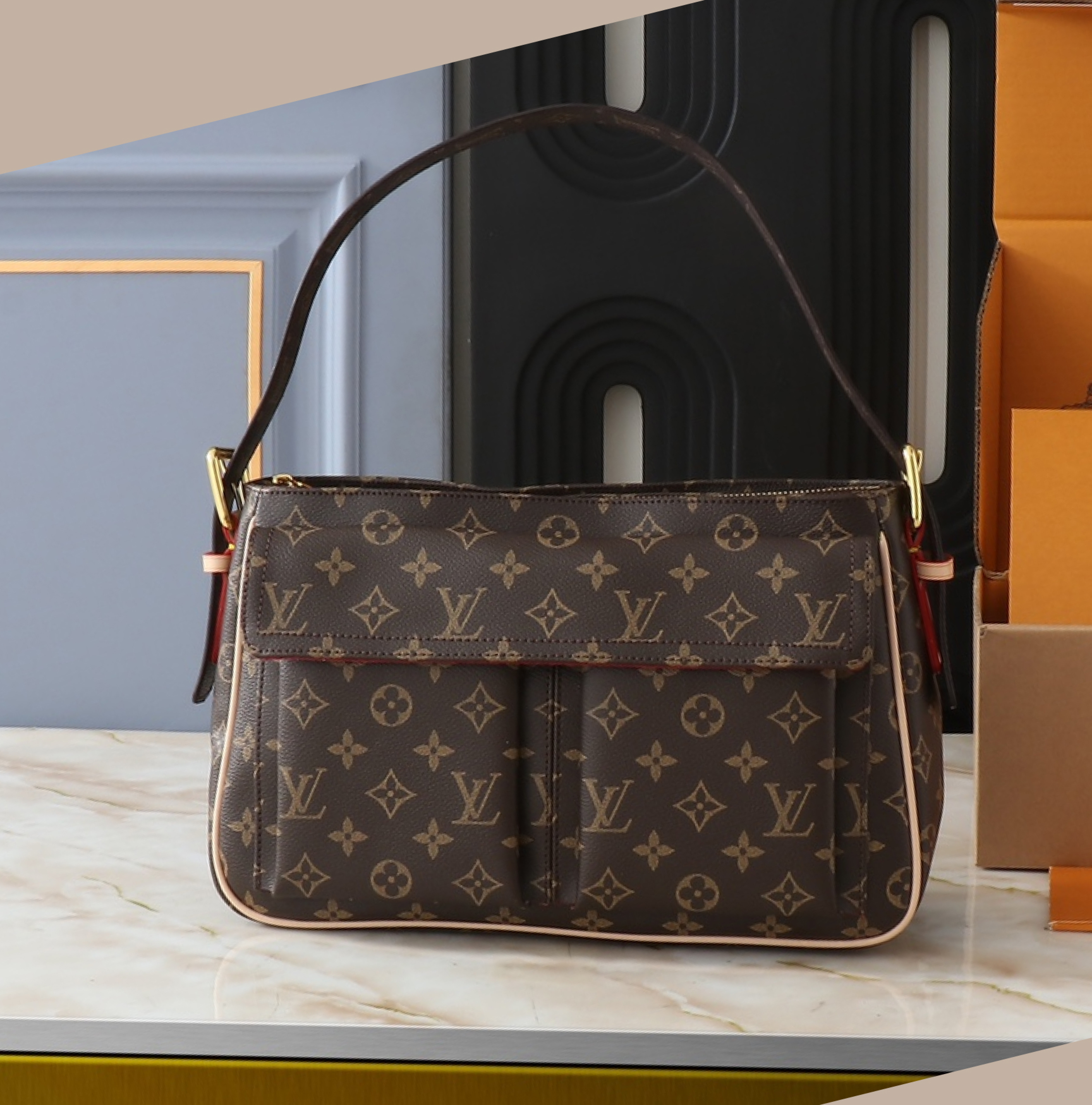 Designer Monogram Monogram Viva Cite Shoulder Bag - Gorchic - $117.99
