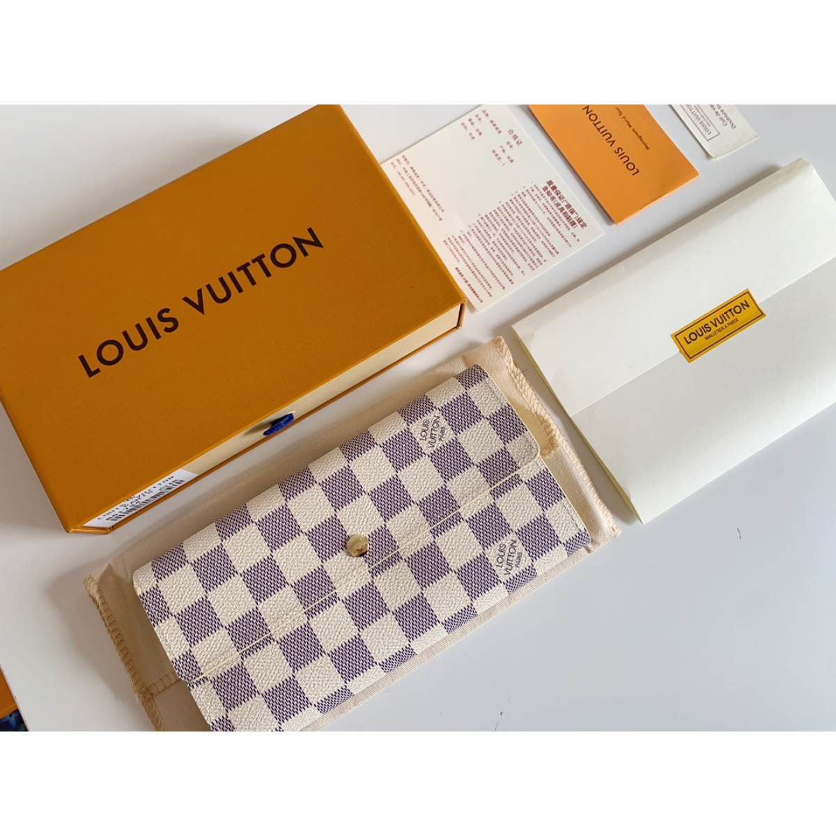 Designer Monogram Portefeuille Sarah Long Wallet - Gorchic - $58.99