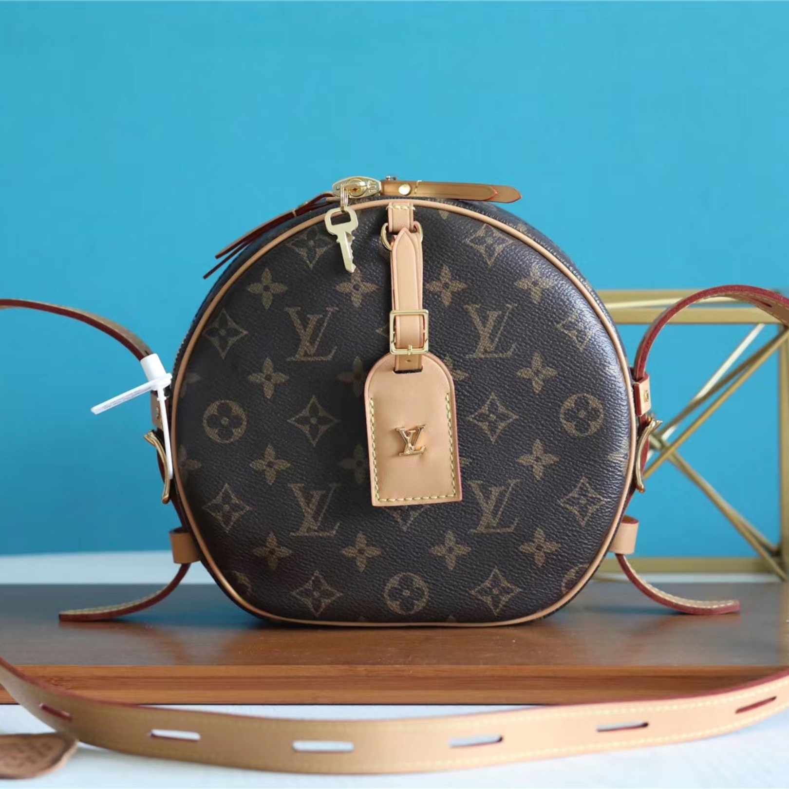 Designer Monogram Boite Chapeau Souple MM Bag - Gorchic - $124.99