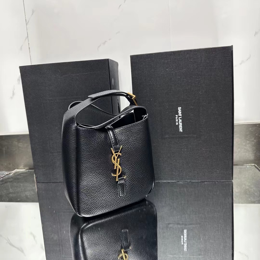 Lady Designer Fashion LE 5 À 7 supple baby in grained leather - Bag - Gorchic - $128.99