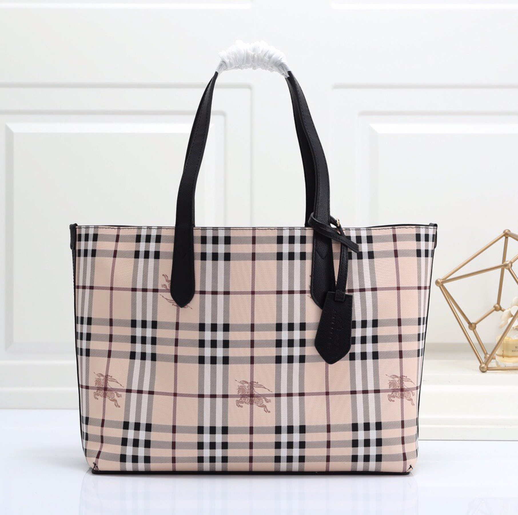 burbery Reversible Shopping Bag - Logo Black Bag - Gorchic - $153.99