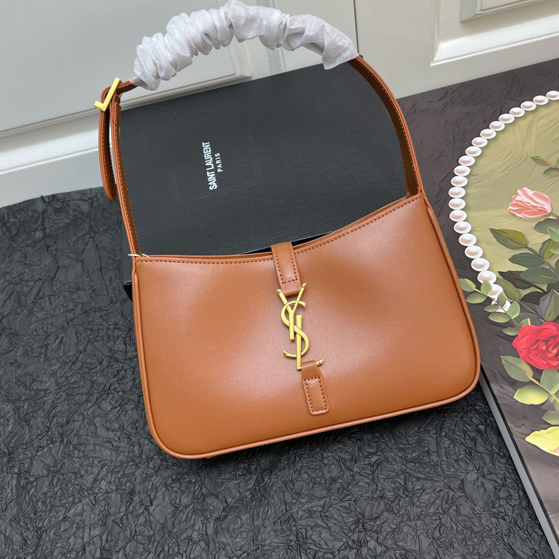Lady Designer Fashion Le 5 à 7 hobo bag - toffee Bag - Gorchic - $110.99
