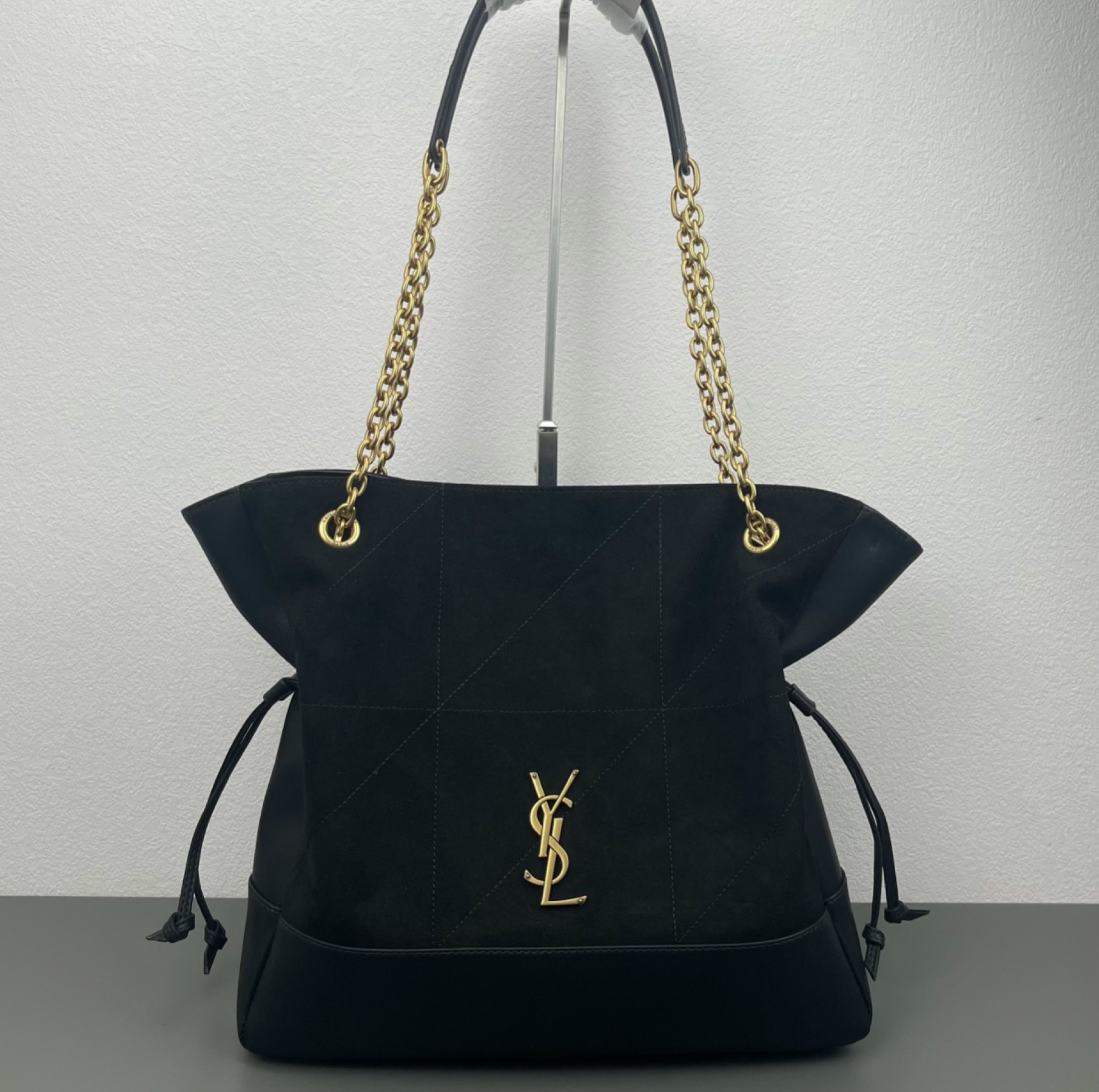 Lady Designer New Jamie 4.3 Large Pochon Bucket Bag - Black Bag - Gorchic - $129.99