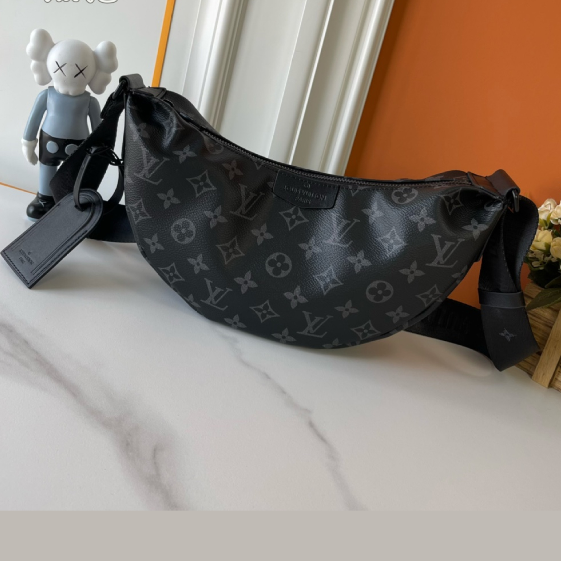 Designer Monogram Hamac Black Flower Trumpet Handbag - Gorchic - $135.99