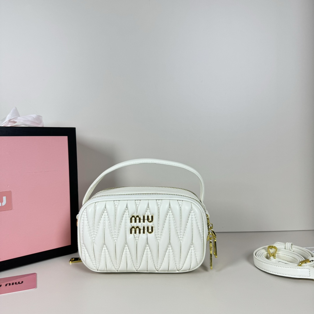 MU Logo Patch Zipped Clutch Bag - Gorchic - $100.99