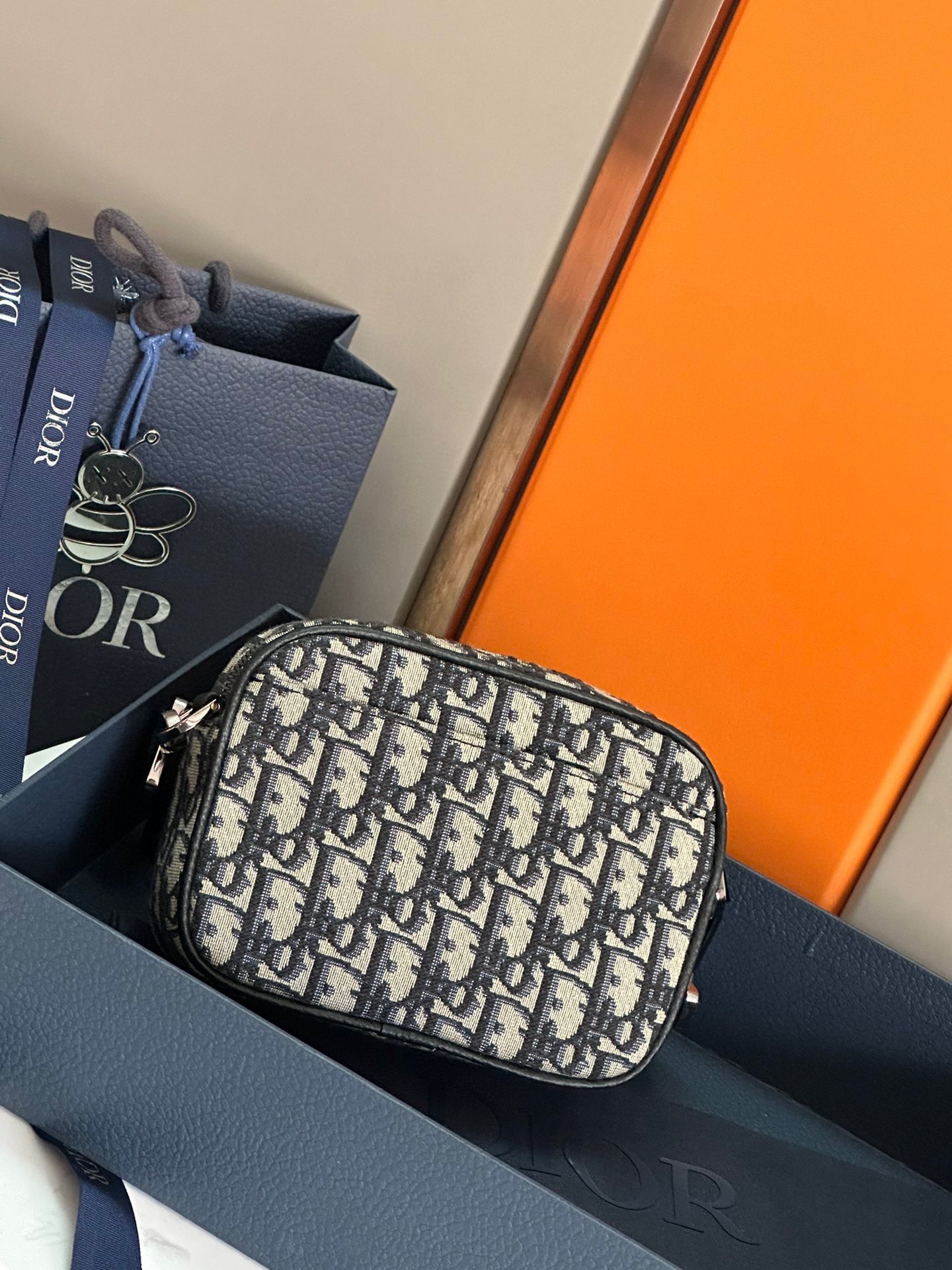 D Inspired Mini Safari Messenger Bag - Gorchic - $122.99