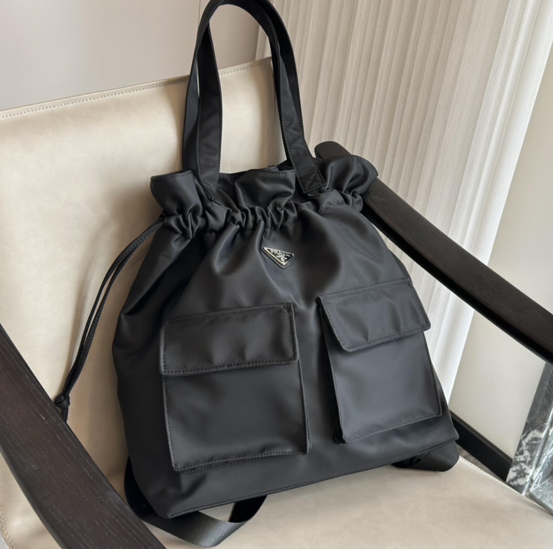 Saffiano texture Classic Shopping Bag - Gorchic - $138.99