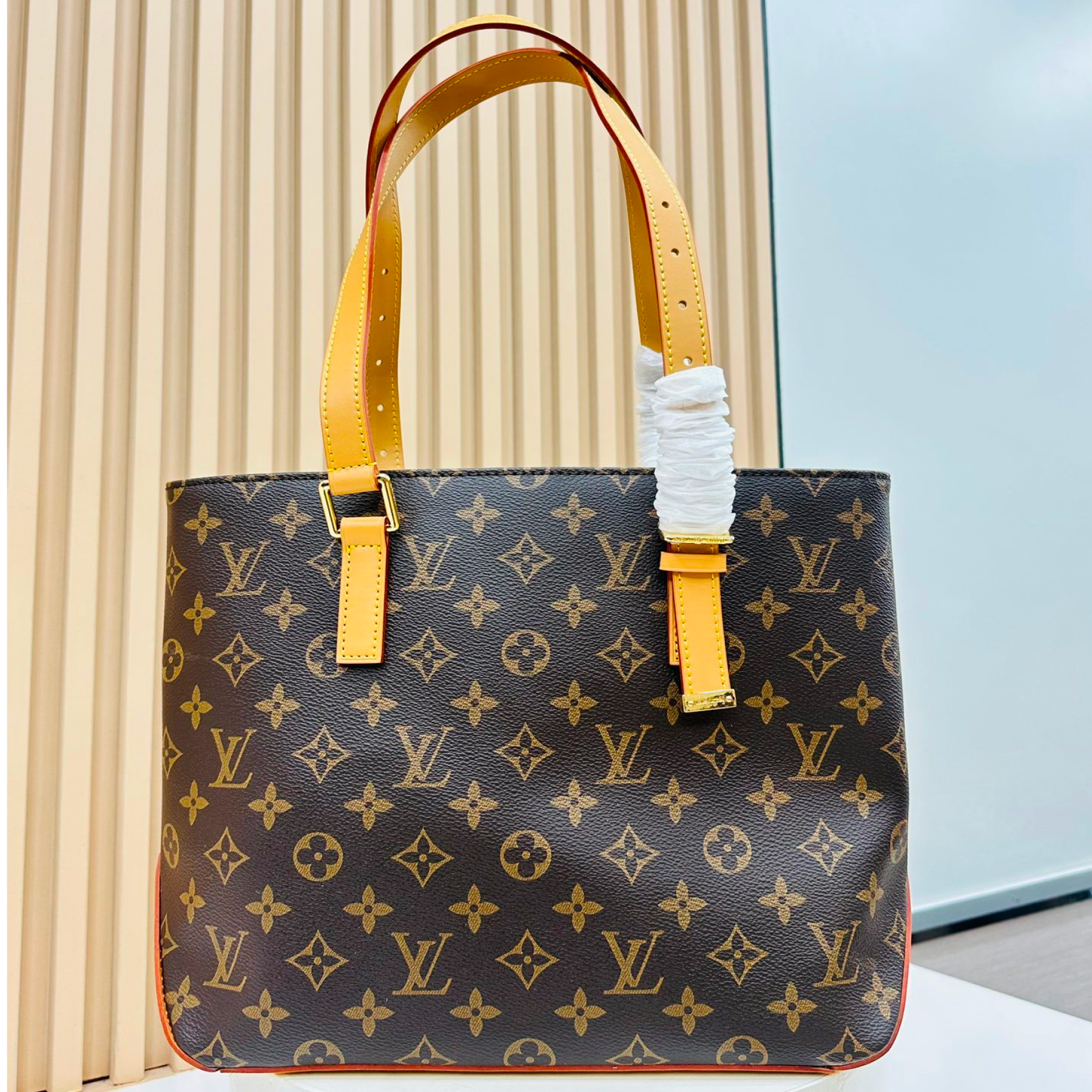 Designer Monogram Monogram Vavin GM - Bag - Gorchic - $135.99