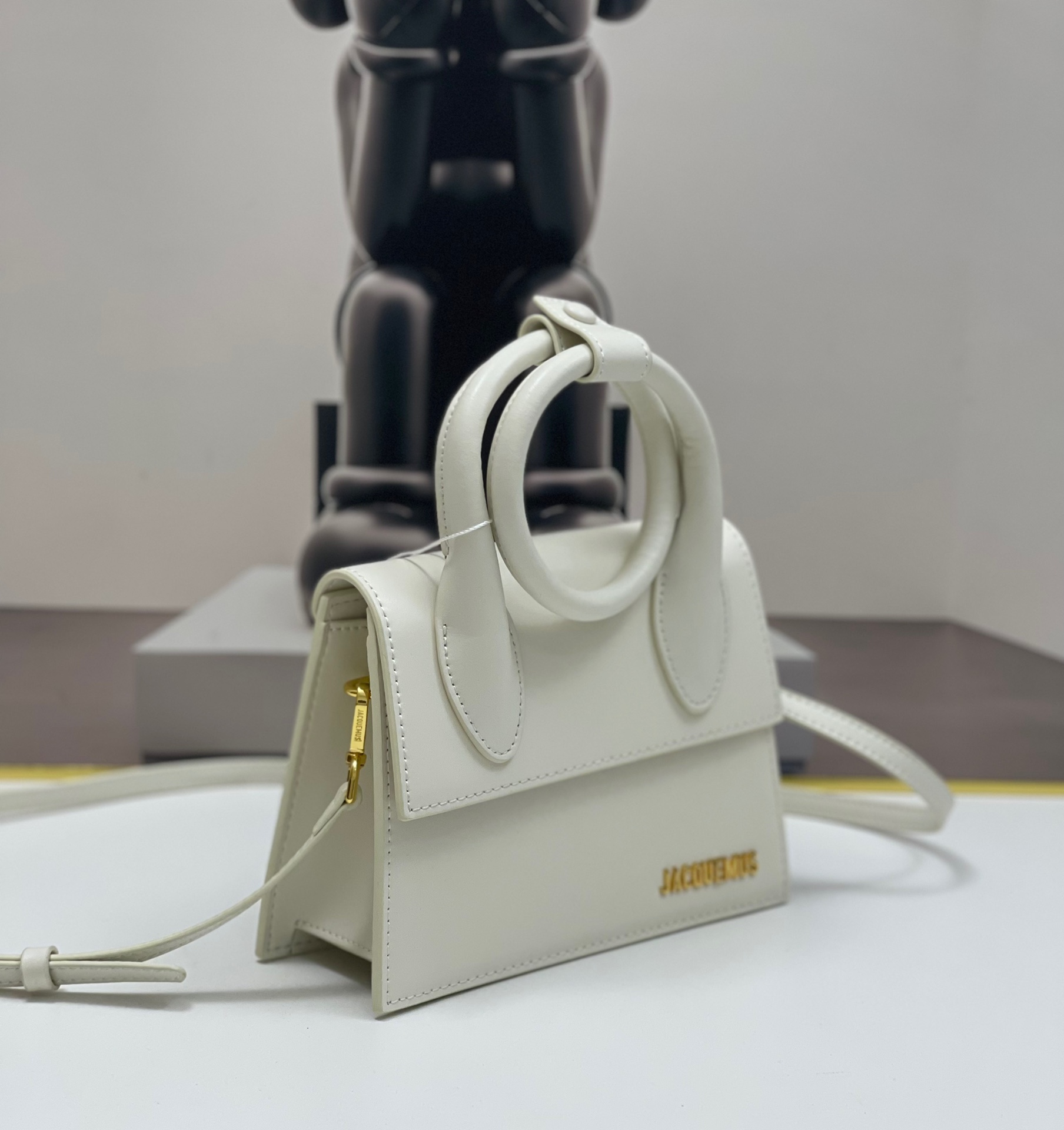 Jac Le Chiquito Noeud Tote Bag - Gorchic - $91.99