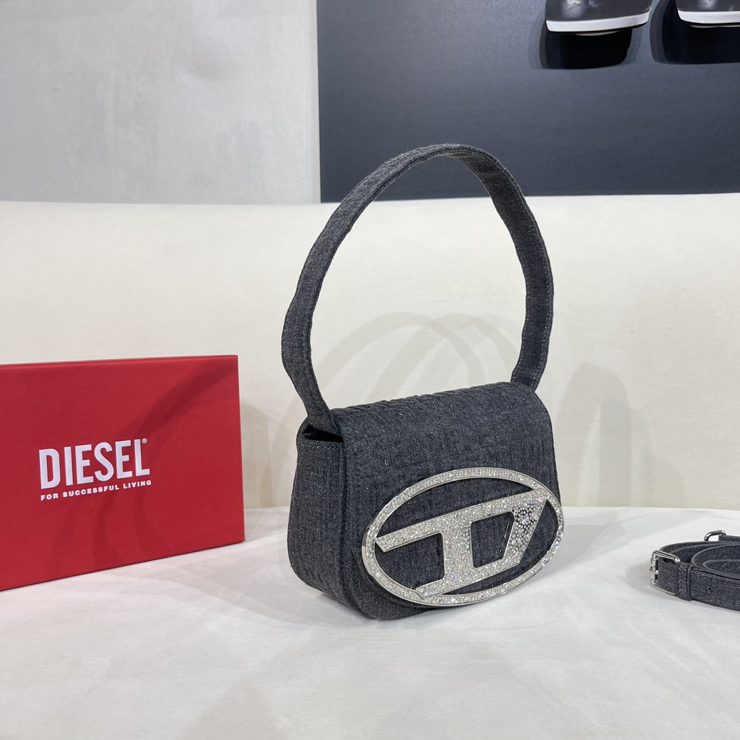 1DR Shoulder Bag - Gorchic - $98.99