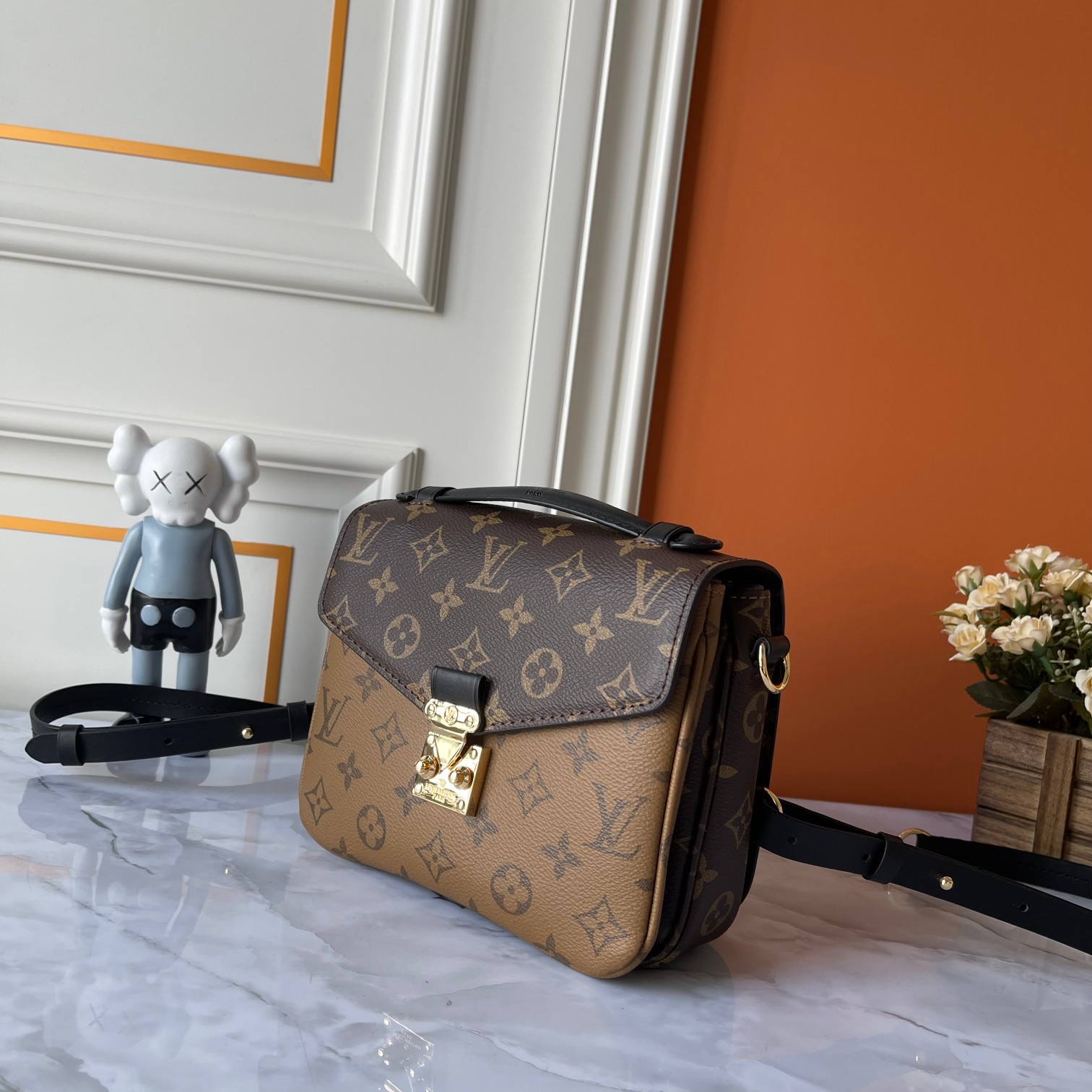 Designer Monogram Pochette Métis Handbag - Old Flower Brown Bag - Gorchic - $139.99