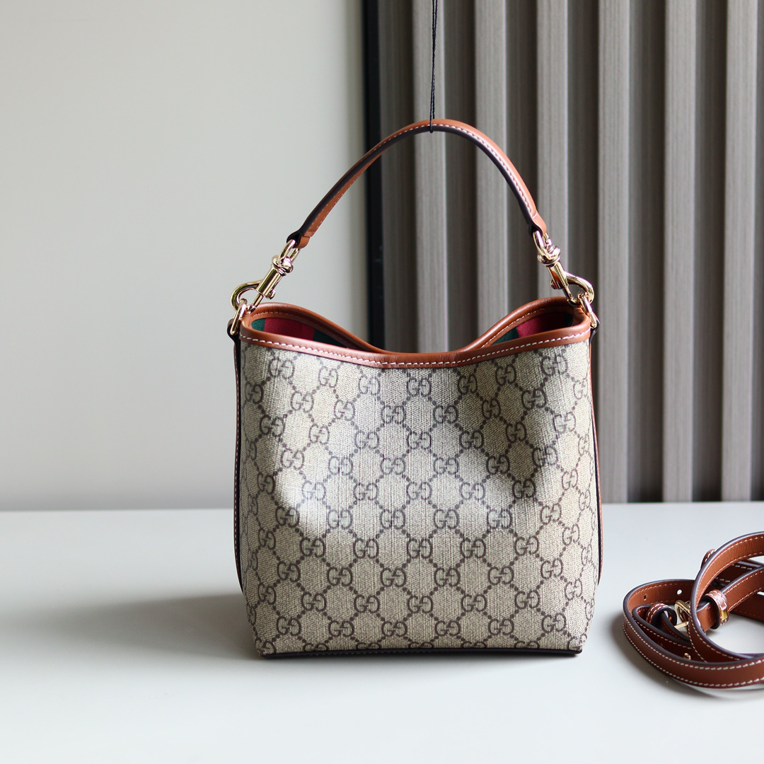 Double-G GG Emblem medium bucket bag - Medium Size - Gorchic - $121.99